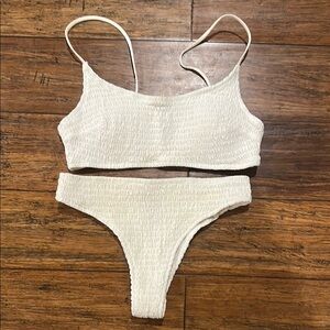 H&M White Textured Bikini Set